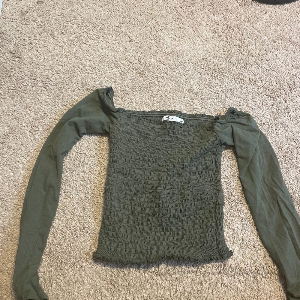 Dark green long sleeve top form Hollister